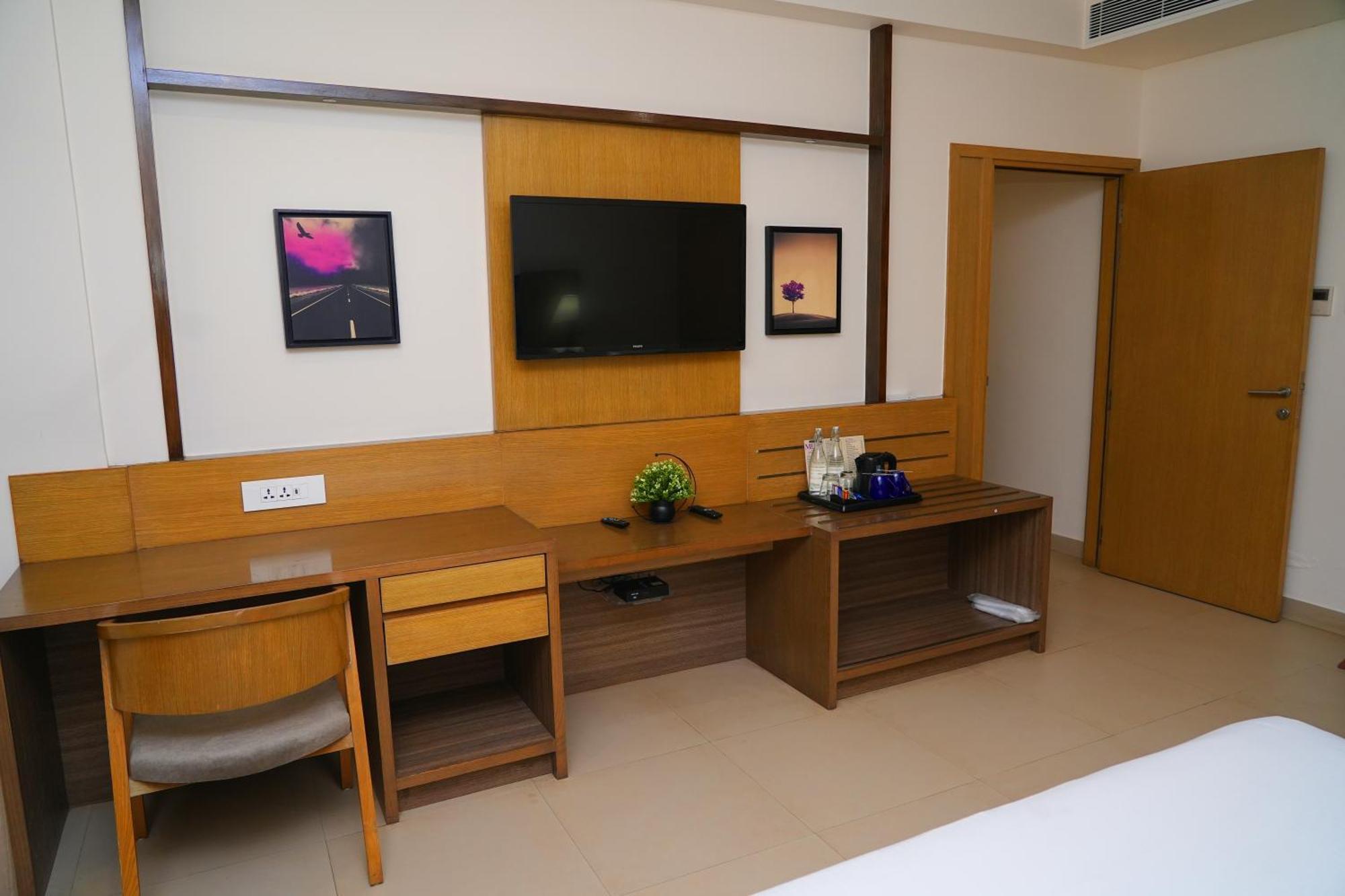 Purple Cloud Hotel Devanahalli Экстерьер фото