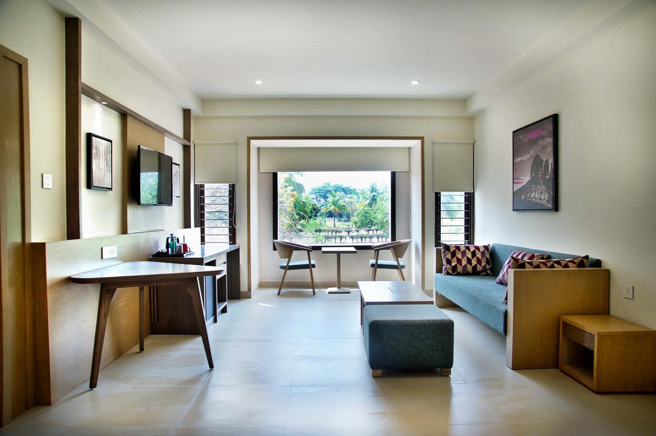 Purple Cloud Hotel Devanahalli Экстерьер фото