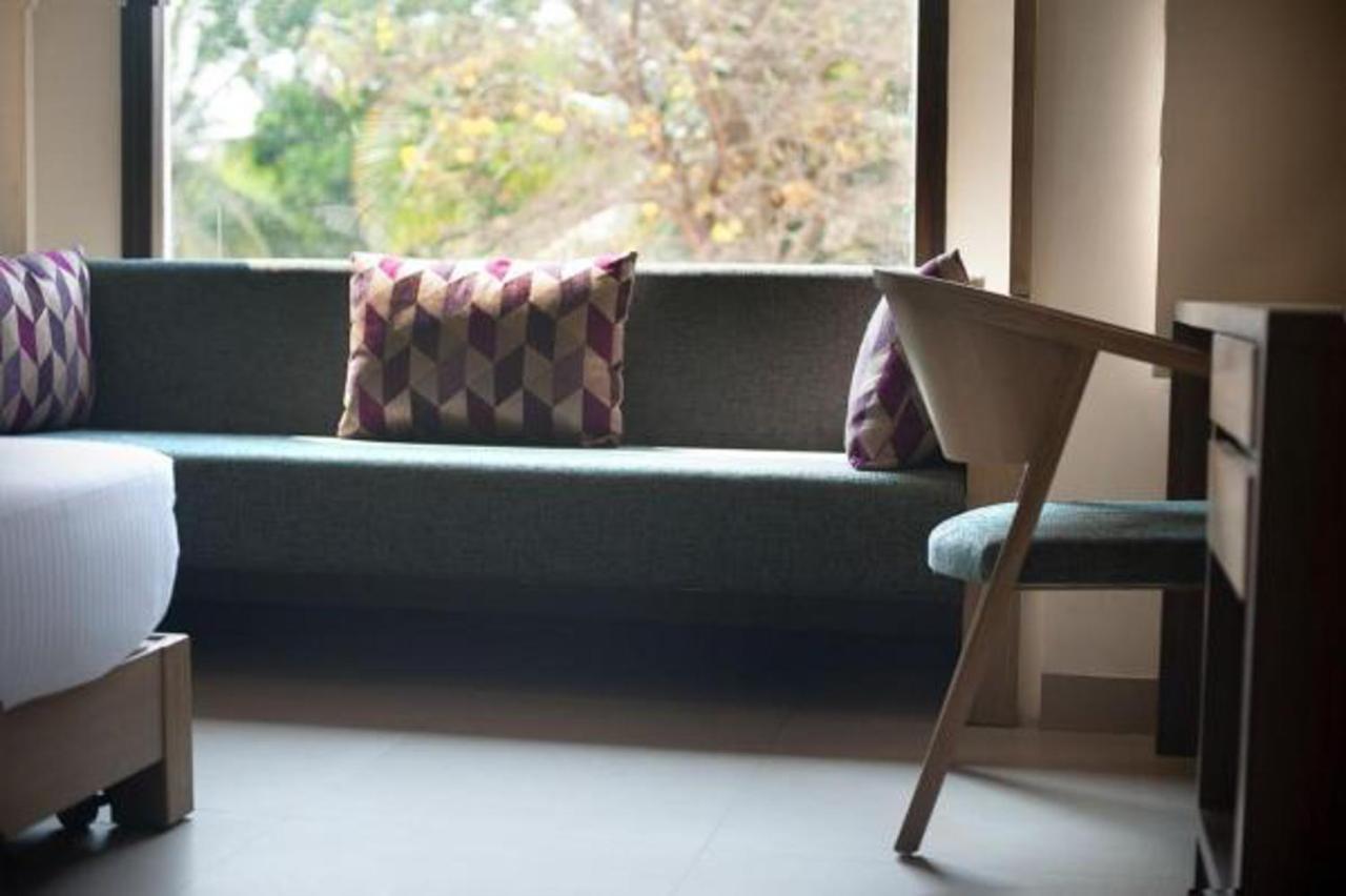Purple Cloud Hotel Devanahalli Экстерьер фото